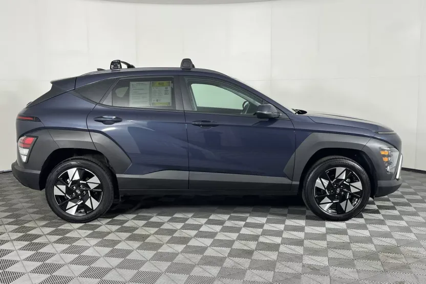2024 Hyundai Kona SEL photo 1