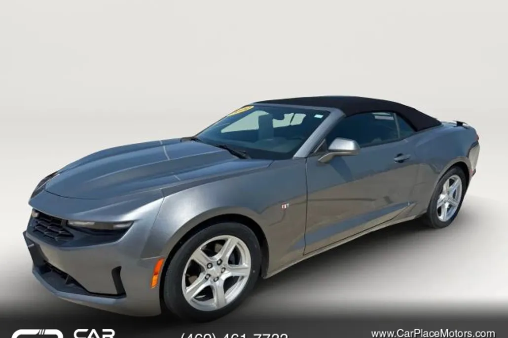 2020 Chevrolet Camaro 1LT photo 1