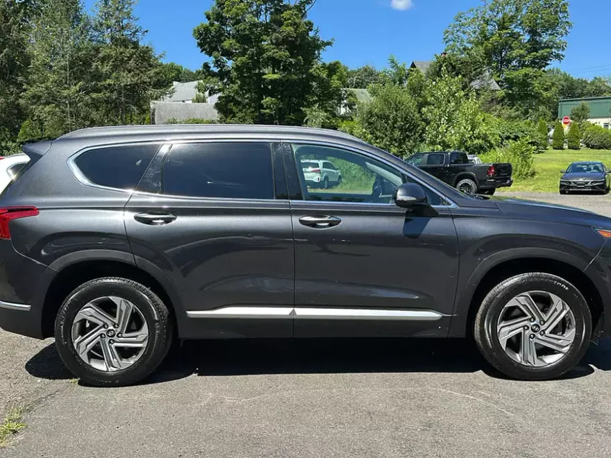 2022 Hyundai Santa Fe SEL Premium photo 1