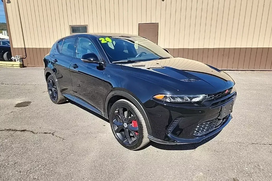 2024 Dodge Hornet R/T Plus photo 1