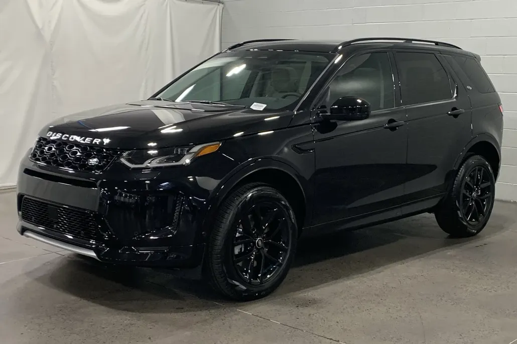 2025 Land Rover Discovery Sport S photo 1