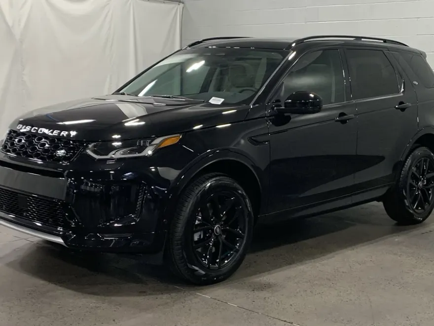 2025 Land Rover Discovery Sport S photo 1