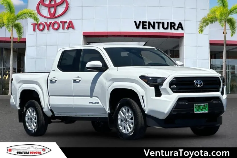 2025 Toyota Tacoma SR5 Double Cab photo 1