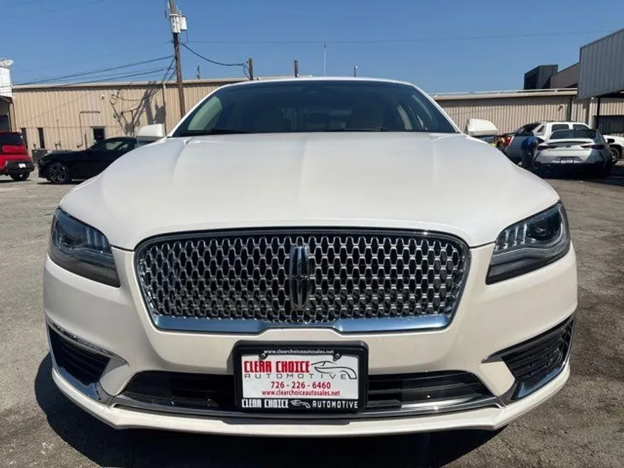 2019 Lincoln MKZ Reserve photo 1