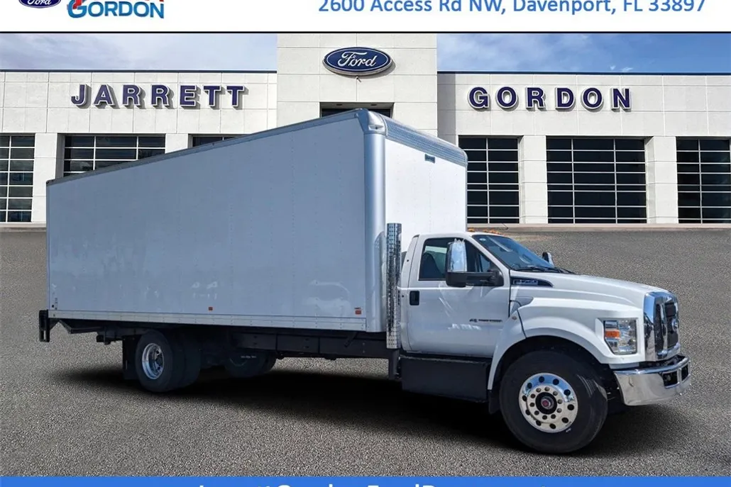 2024 Ford F-750 Base photo 1