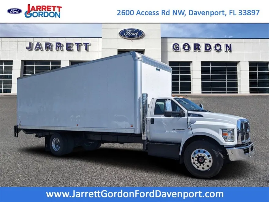 2024 Ford F-750 Base photo 1