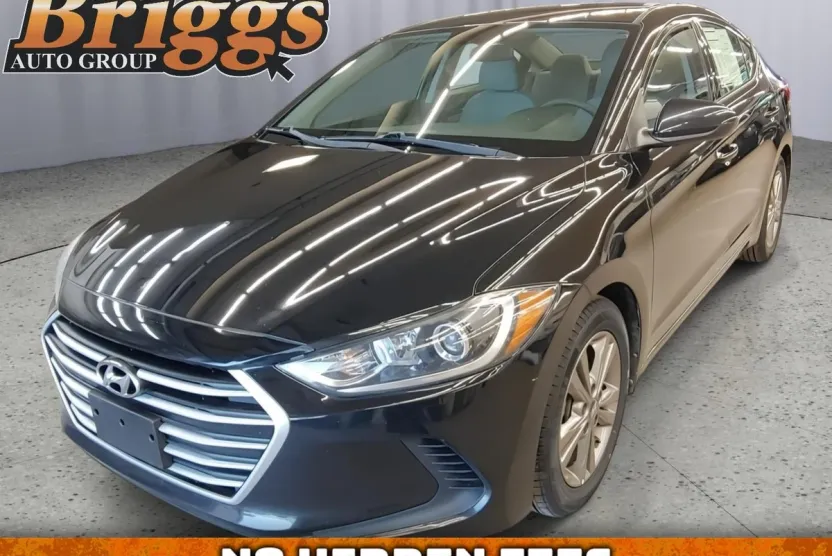 2018 Hyundai Elantra SEL photo 1