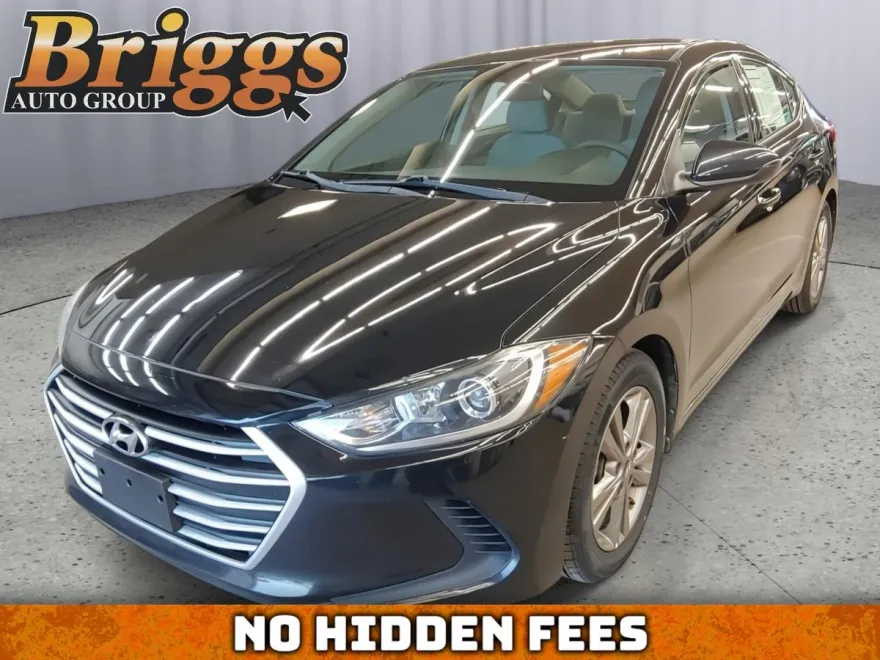 2018 Hyundai Elantra SEL photo 1