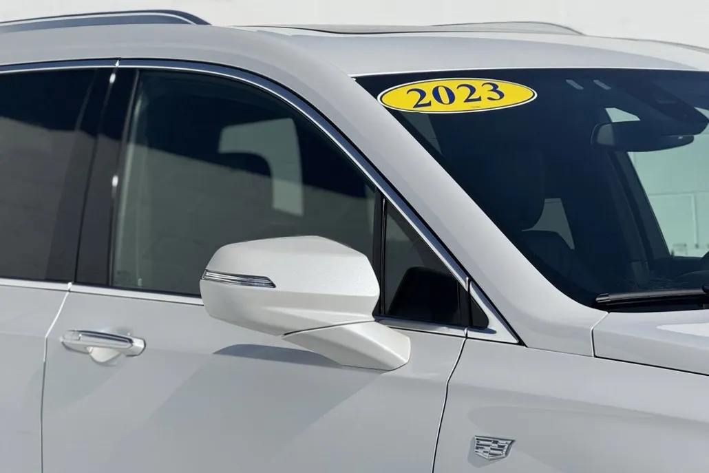 2023 Cadillac XT6 Premium Luxury photo 1