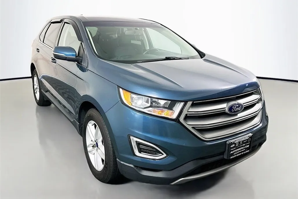 2016 Ford Edge SEL photo 1