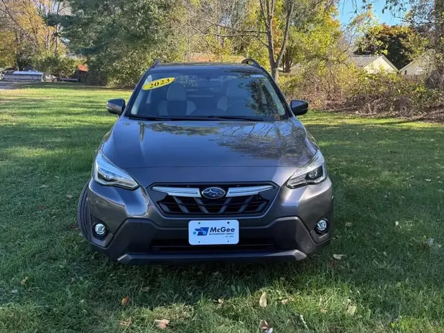 2023 Subaru Crosstrek Limited photo 1
