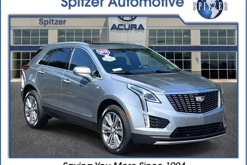 2025 Cadillac XT5 Premium Luxury photo 1