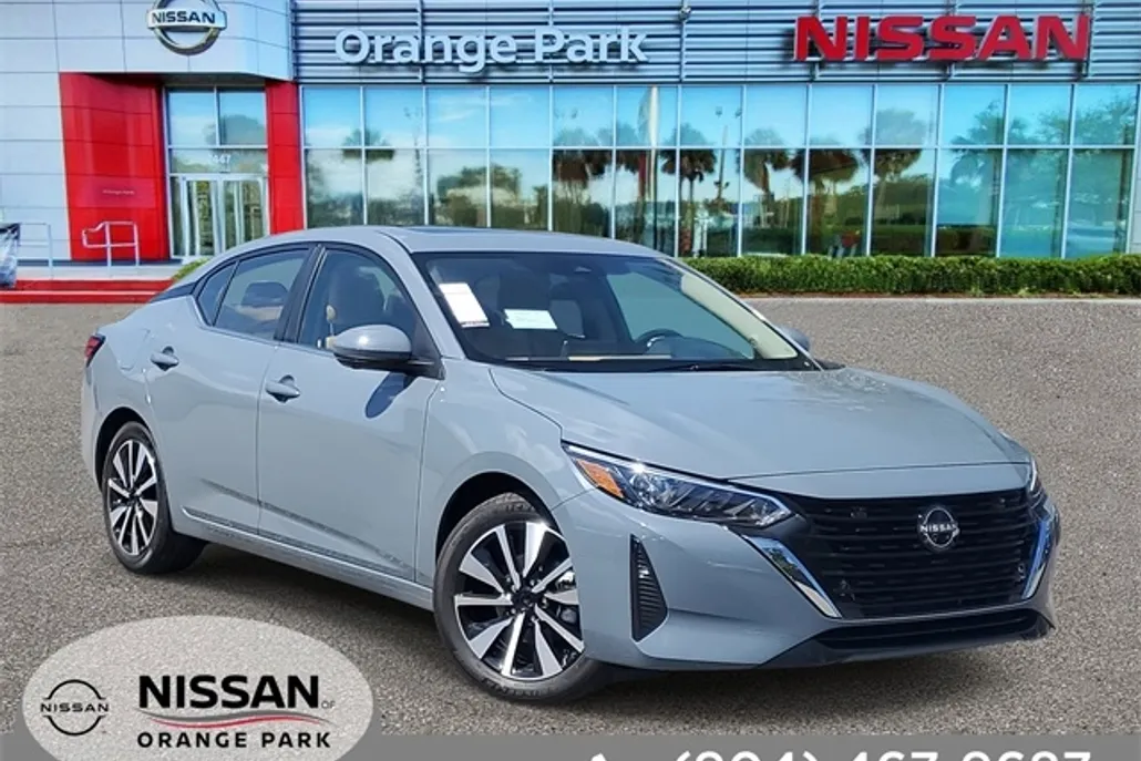 2025 Nissan Sentra SV photo 1