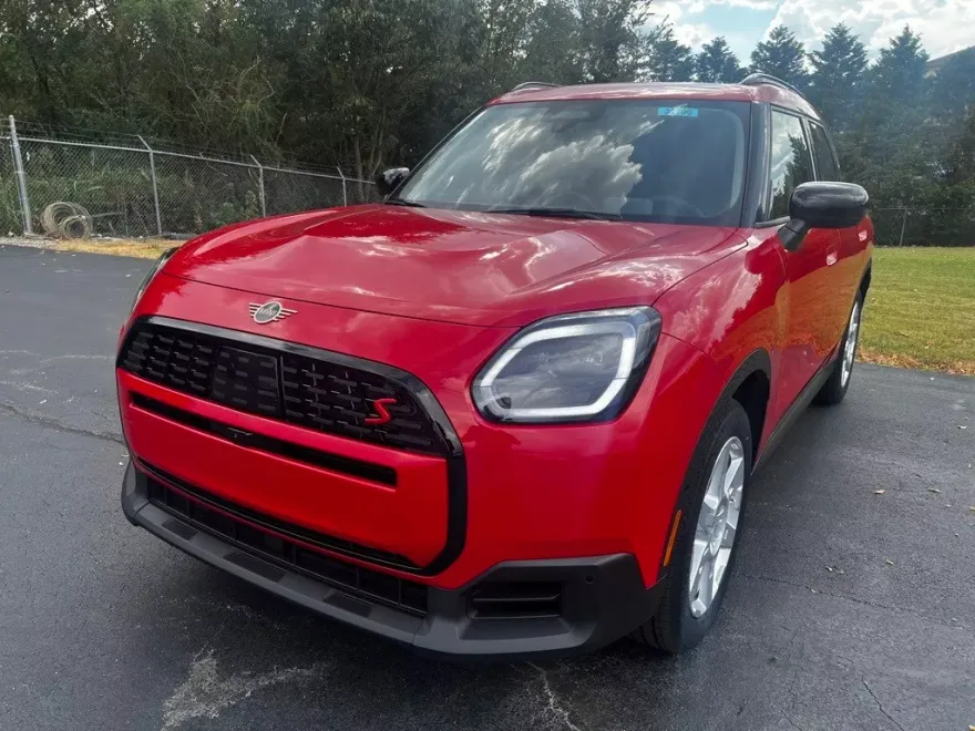 2025 Mini Countryman S ALL4 photo 1