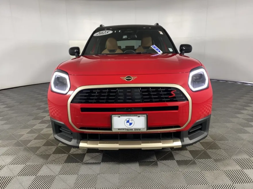 2025 Mini Cooper S Iconic photo 1