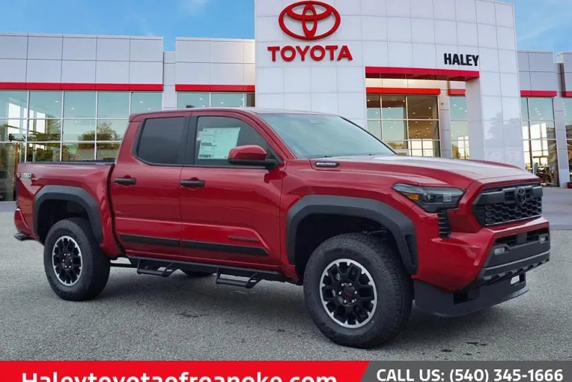 2025 Toyota Tacoma TRD Off-Road 4x4 Double Cab photo 1