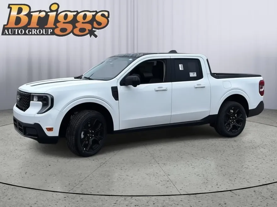 2025 Ford Maverick Lariat photo 1