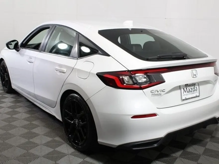 2022 Honda Civic Hatchback Sport photo 1