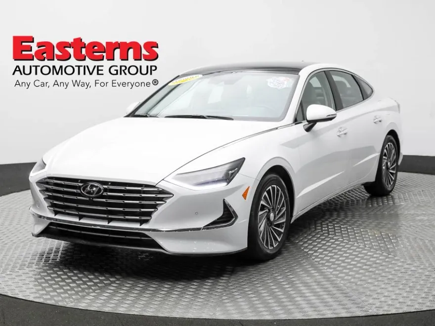 2022 Hyundai Sonata Hybrid Limited photo 1