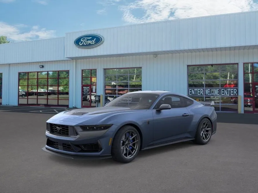 2025 Ford Mustang Premium Dark Horse photo 1