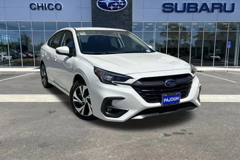2025 Subaru Legacy Premium photo 1