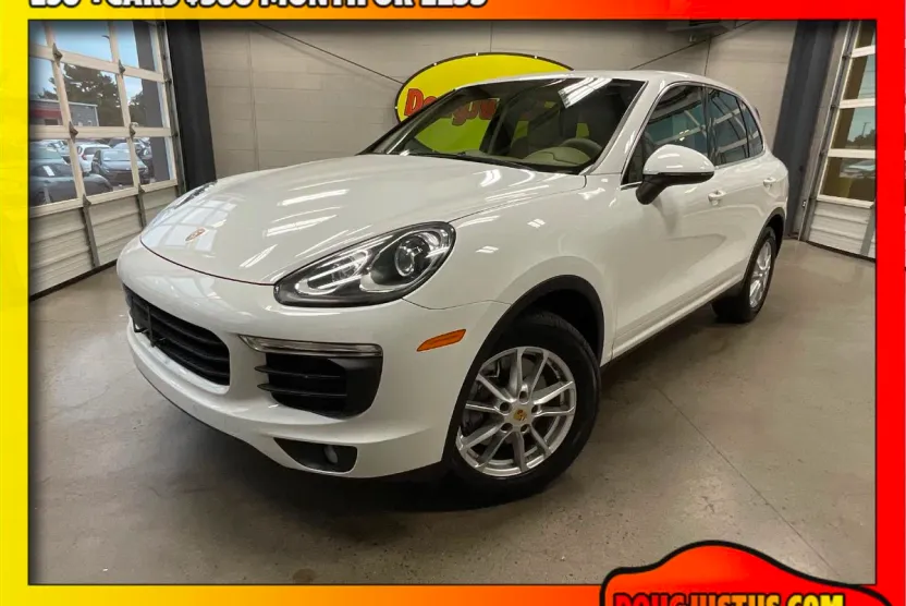 2016 Porsche Cayenne photo 1