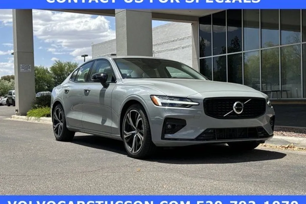 2024 Volvo S60 B5 Core photo 1