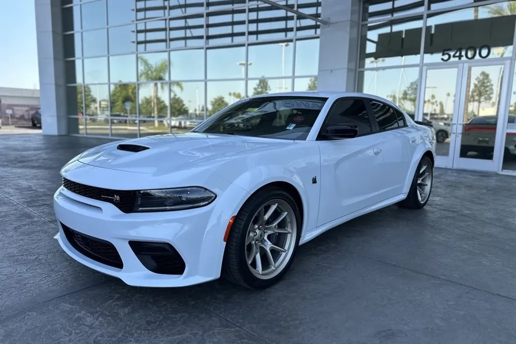 2023 Dodge Charger Scat Pack Widebody photo 1
