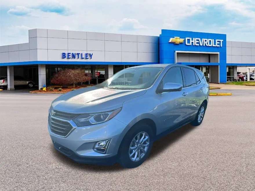 2020 Chevrolet Equinox LT photo 1
