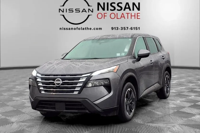 2024 Nissan Rogue SV photo 1