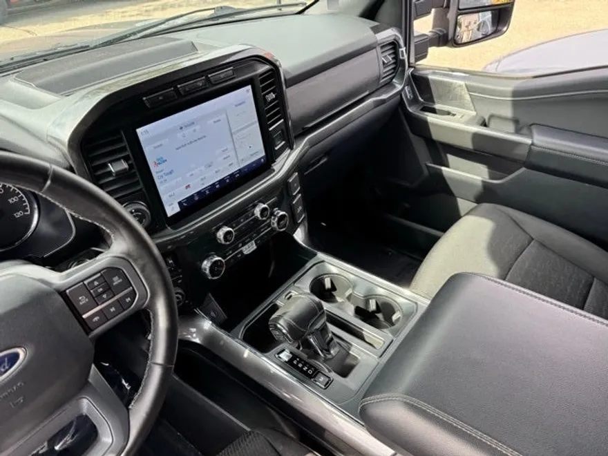 2023 Ford F-150 XLT photo 1