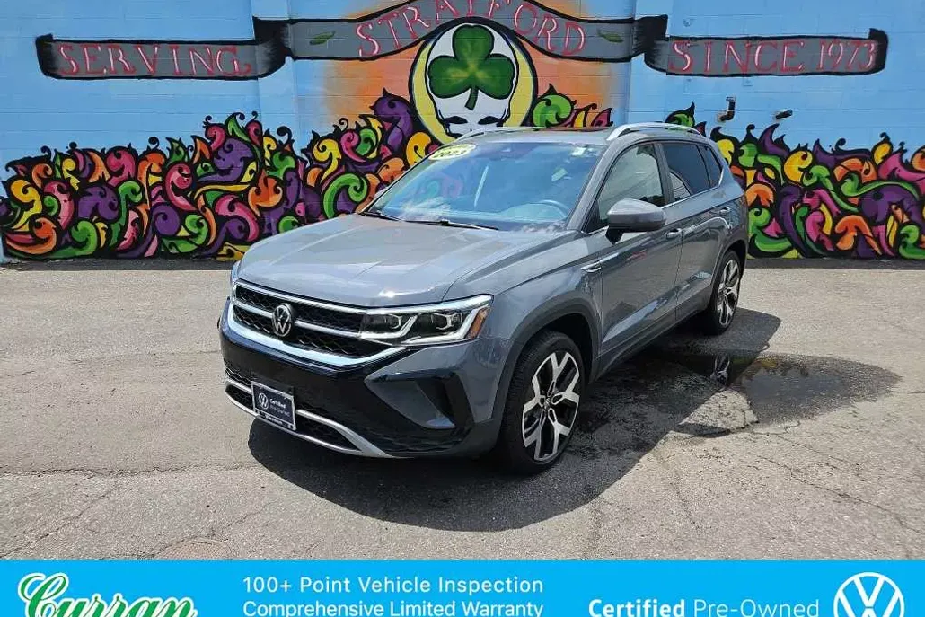 2023 Volkswagen Taos SEL photo 1
