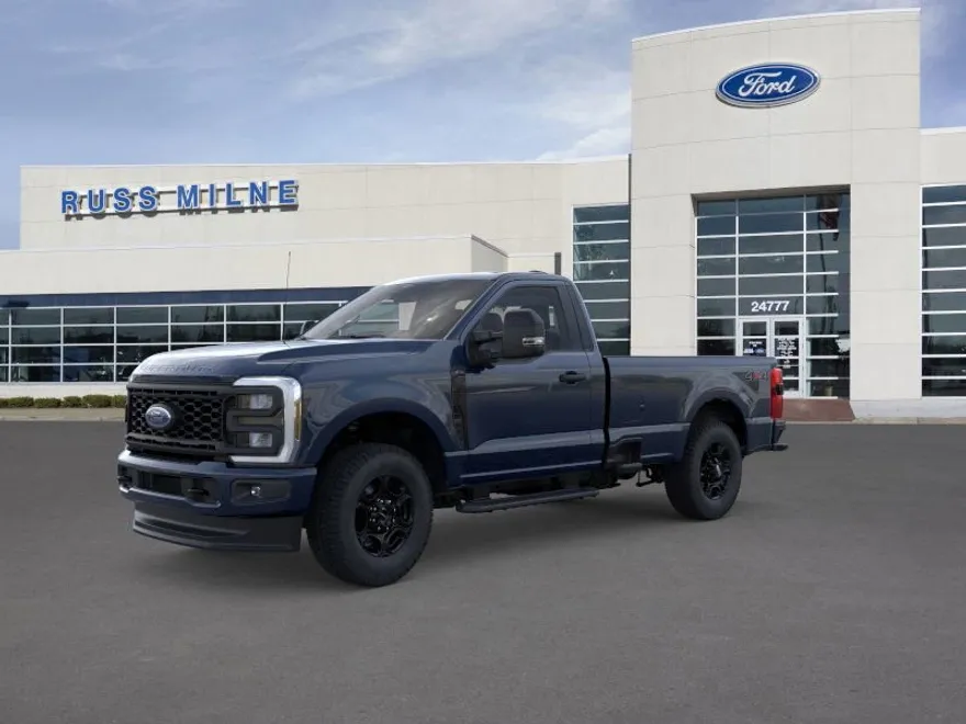 2025 Ford F-350 XL photo 1