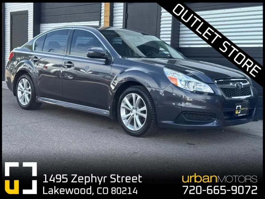 2013 Subaru Legacy 2.5i Premium photo 1