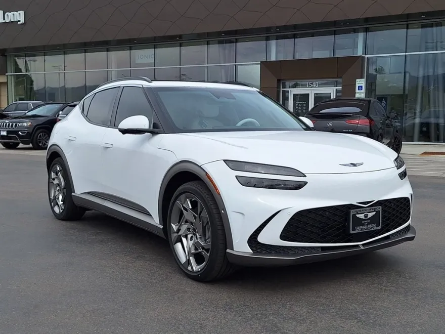 2023 Genesis GV60 Performance photo 1