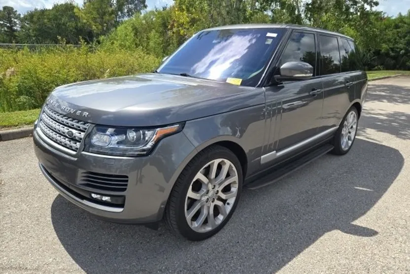 2016 Land Rover Range Rover HSE photo 1