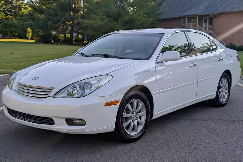 2002 Lexus ES 300 photo 1