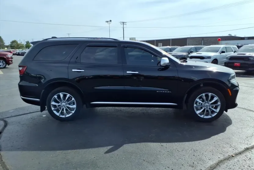 2023 Dodge Durango Citadel photo 1