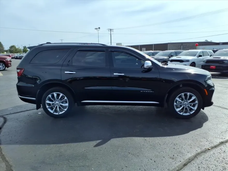2023 Dodge Durango Citadel photo 1