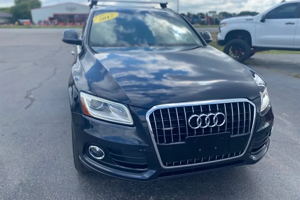 2017 Audi Q5 2.0T Premium photo 1
