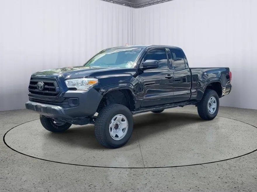 2022 Toyota Tacoma SR Access Cab photo 1