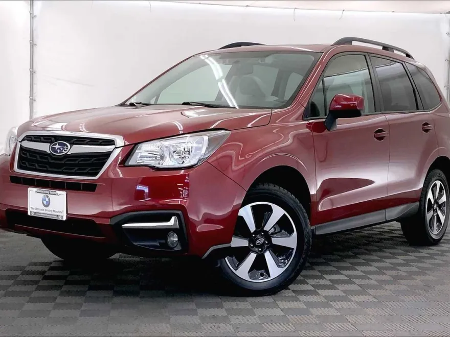 2018 Subaru Forester 2.5i Premium photo 1