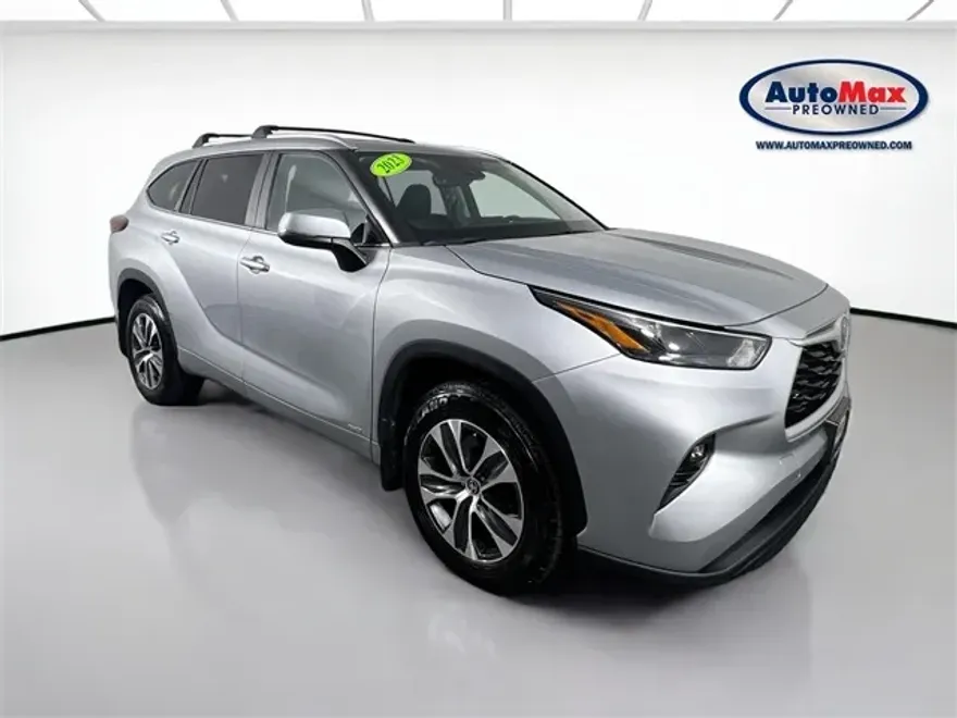 2023 Toyota Highlander Hybrid XLE photo 1