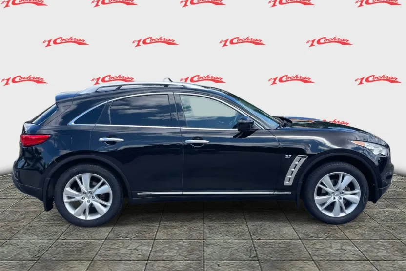 2015 Infiniti QX70 Base photo 1