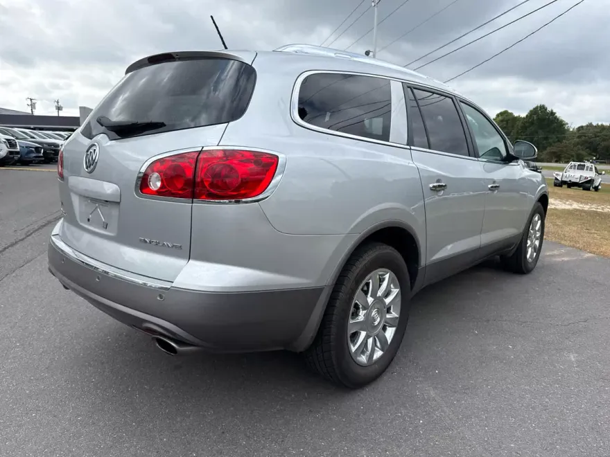 2012 Buick Enclave Leather photo 1