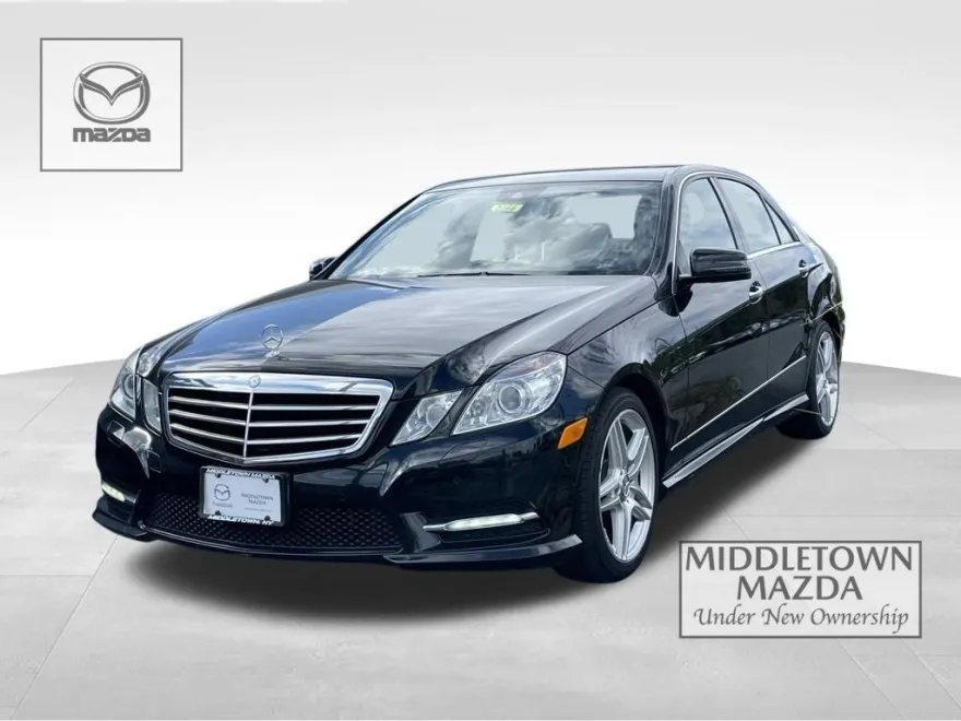 2013 Mercedes Benz E 350 4MATIC photo 1