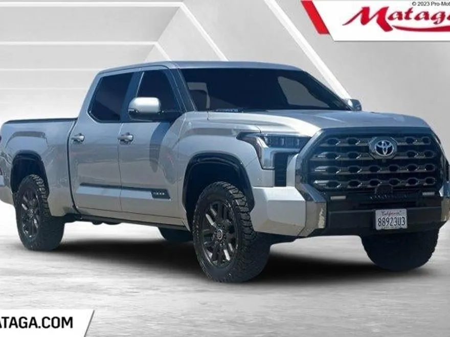 2024 Toyota Tundra Platinum photo 1