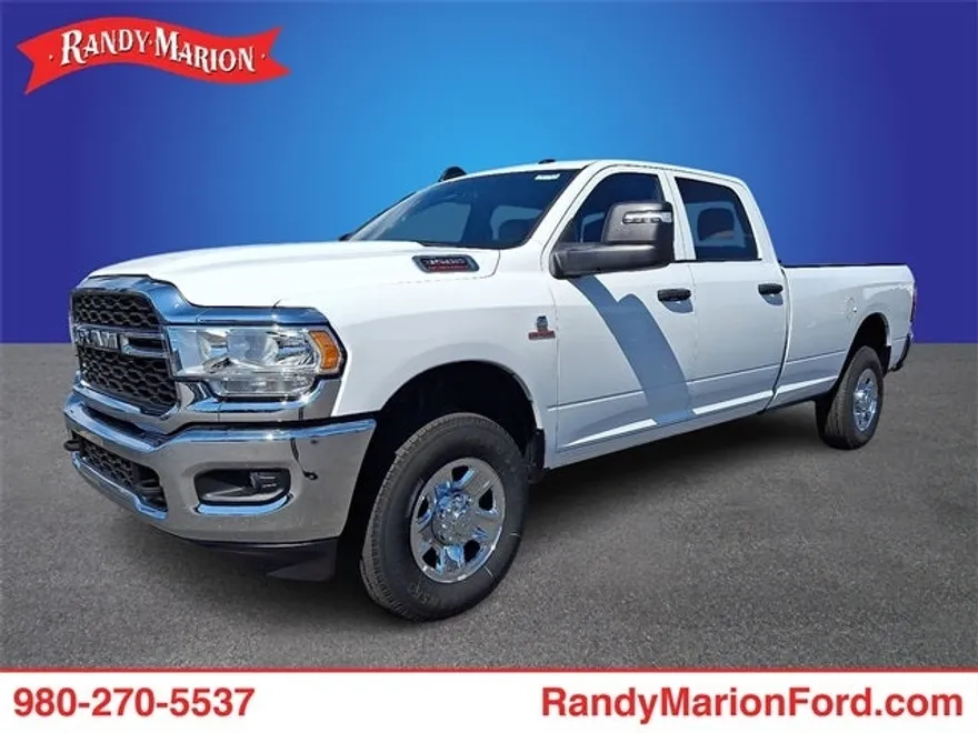 2023 Ram 3500 Tradesman photo 1