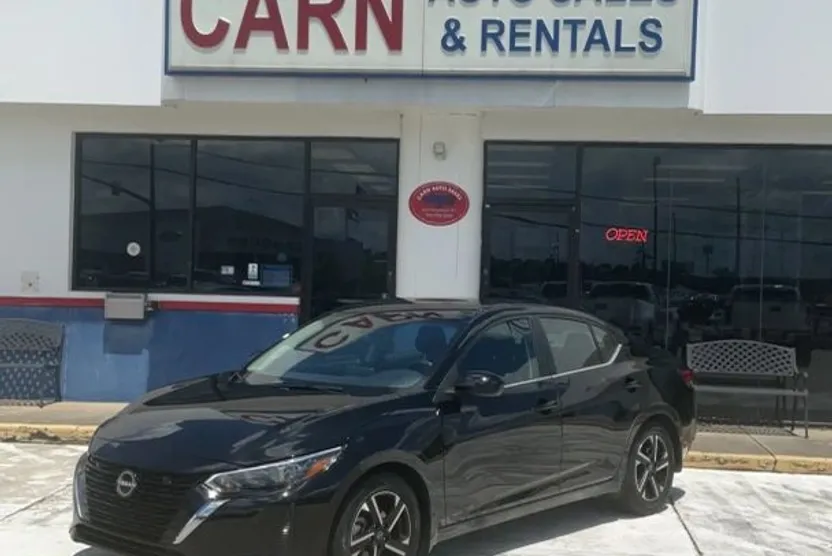 2024 Nissan Sentra SV photo 1
