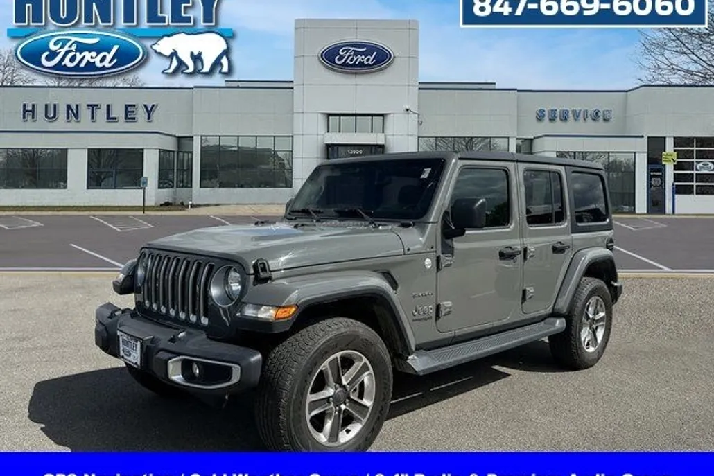 2020 Jeep Wrangler Unlimited Sahara photo 1